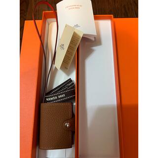 新品✨HERMES ユリスナノチャーム