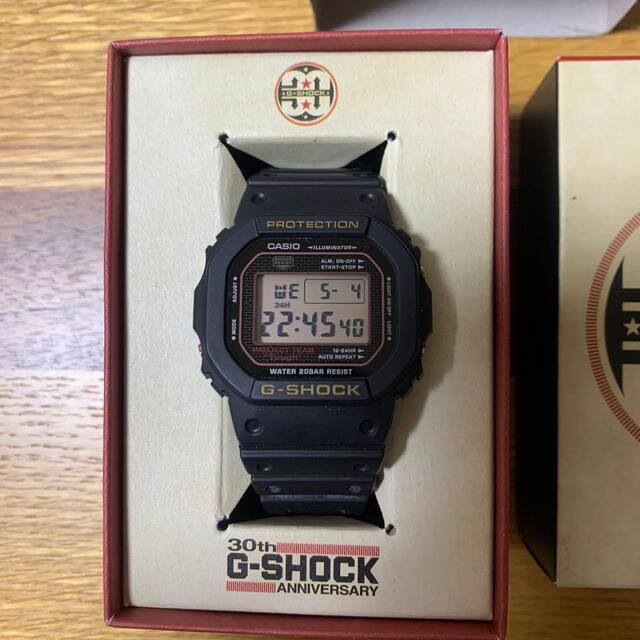 国産通販】 G-SHOCK - G-SHOCK 30周年 DW-5030C-1JR Resist Blackの