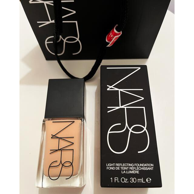 NARS(ナーズ)のNARS ライトリフレクティング ファンデーション 02168 コスメ/美容のベースメイク/化粧品(ファンデーション)の商品写真