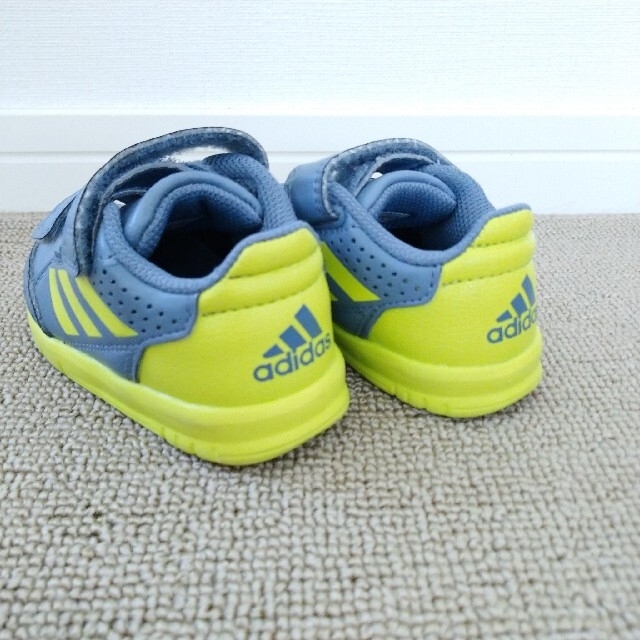 adidas(アディダス)の☆なこ様専用☆【adidas】12cm  【mizuno】12.5cm キッズ/ベビー/マタニティのベビー靴/シューズ(~14cm)(スニーカー)の商品写真