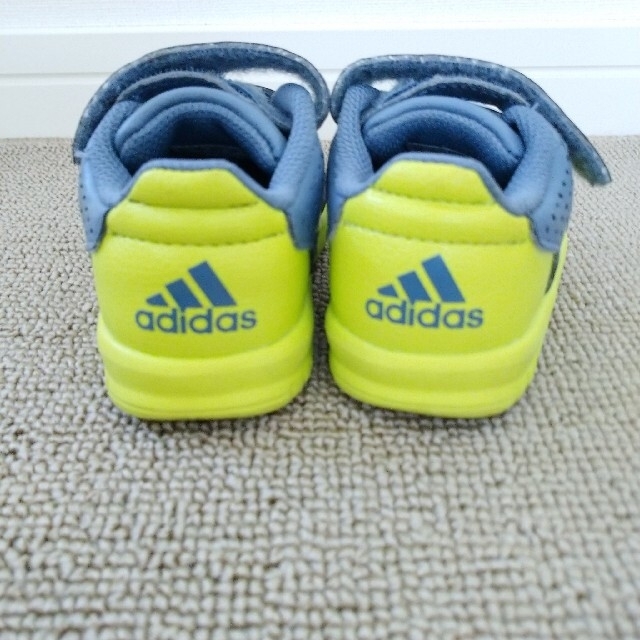 adidas(アディダス)の☆なこ様専用☆【adidas】12cm  【mizuno】12.5cm キッズ/ベビー/マタニティのベビー靴/シューズ(~14cm)(スニーカー)の商品写真