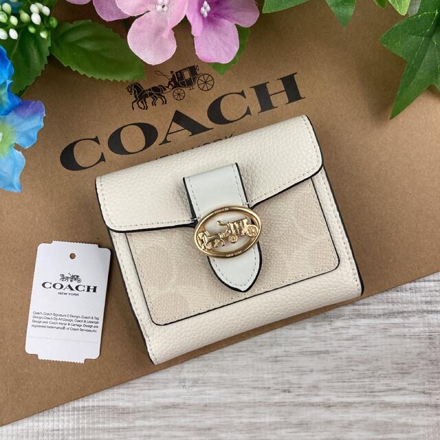 新品未使用 COACH 二つ折り財布 レディース