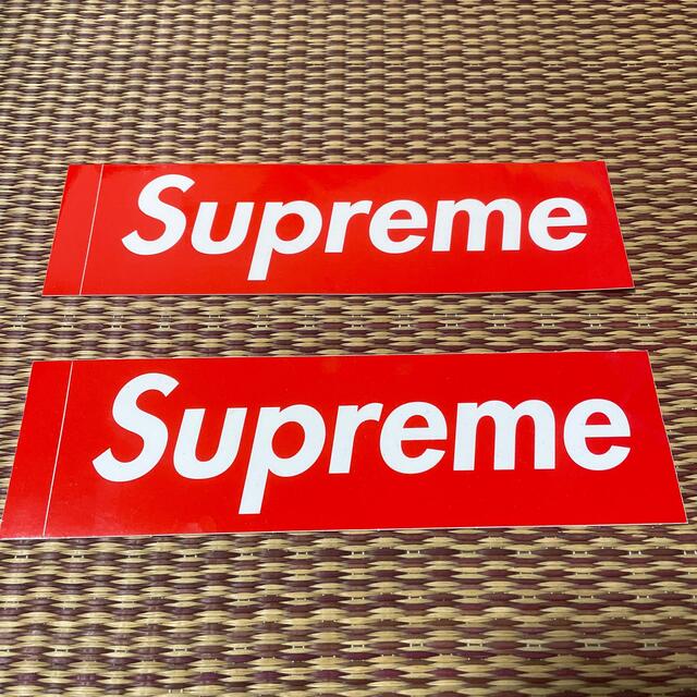 Supreme(シュプリーム)のSupreme ステッカー　シール　2枚セット　boxロゴ メンズのファッション小物(その他)の商品写真