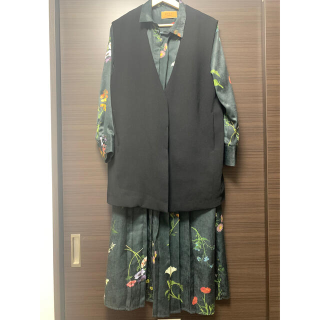 Ameri VINTAGE - UND NEVAEH VEST SET DRESSの通販 by CHAN's shop