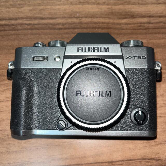 数々のアワードを受賞】 FUJIFILM X-T30II ミラーレス一眼