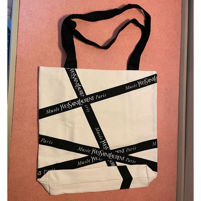 Saint Laurent(サンローラン)の日本未入荷品　イヴ・サンローラン　トートバッグ　美術館限定 レディースのバッグ(トートバッグ)の商品写真