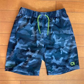 ギャップ(GAP)のGap Fit ボーイズ　迷彩ショートパンツ　140cm  USED(パンツ/スパッツ)