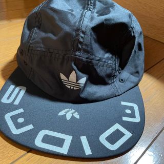 アディダス(adidas)のadidas  浅めキャップ(ニット帽/ビーニー)