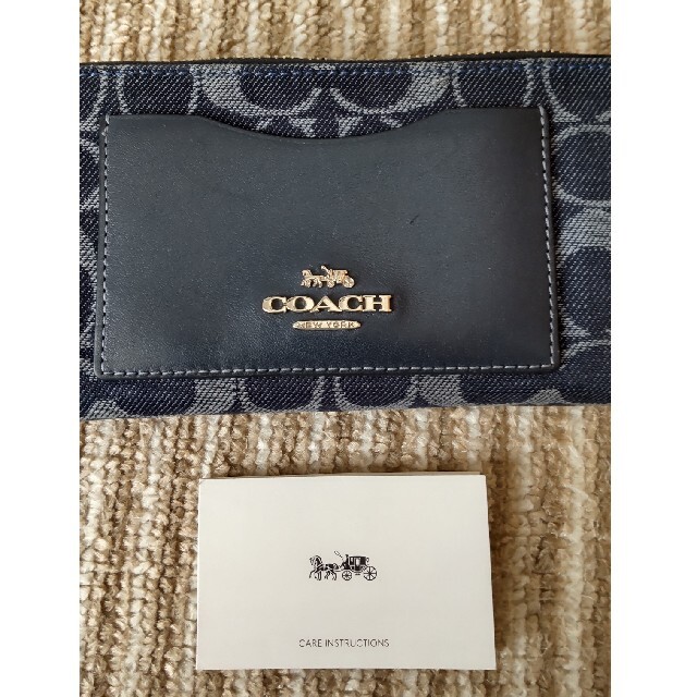 COACH(コーチ)のCOACH長財布 中古 レディースのファッション小物(財布)の商品写真