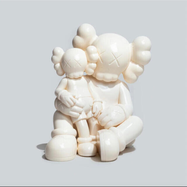 KAWS HOLIDAY CHANGBAI MOUNTAIN  エンタメ/ホビーのフィギュア(その他)の商品写真