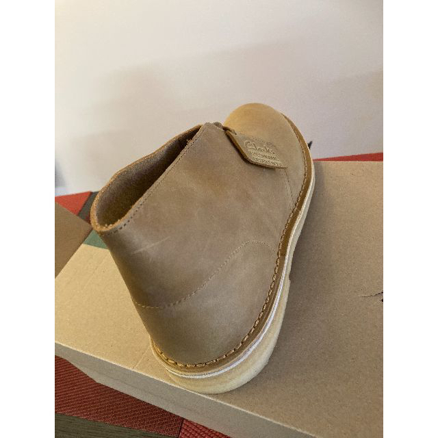 Clarks(クラークス)のクラークス　オリジナルズ　チャッカブーツ　新品 28cm US 10 1/2  メンズの靴/シューズ(ブーツ)の商品写真