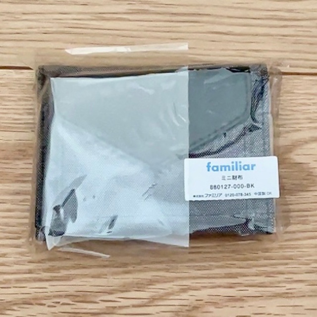 familiar(ファミリア)の【新品未使用】familiar ミニ財布　☆！定価以下！☆ レディースのファッション小物(財布)の商品写真