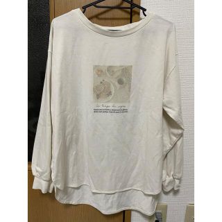 アラマンダ(allamanda)のプリントデザイン長袖Tシャツ　ホワイト(Tシャツ(長袖/七分))