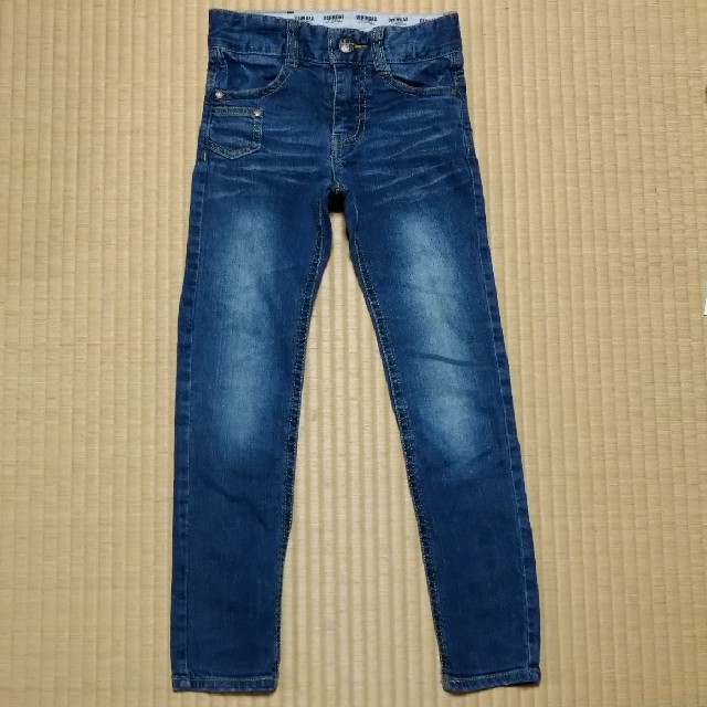 BeBe(ベベ)の120☆べべ DENIM BAR　デニムパンツ キッズ/ベビー/マタニティのキッズ服男の子用(90cm~)(パンツ/スパッツ)の商品写真