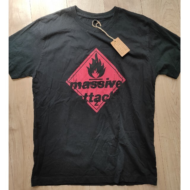90s激レア 正規品 massive attack 初来日公演Tシャツ - agedor.ma