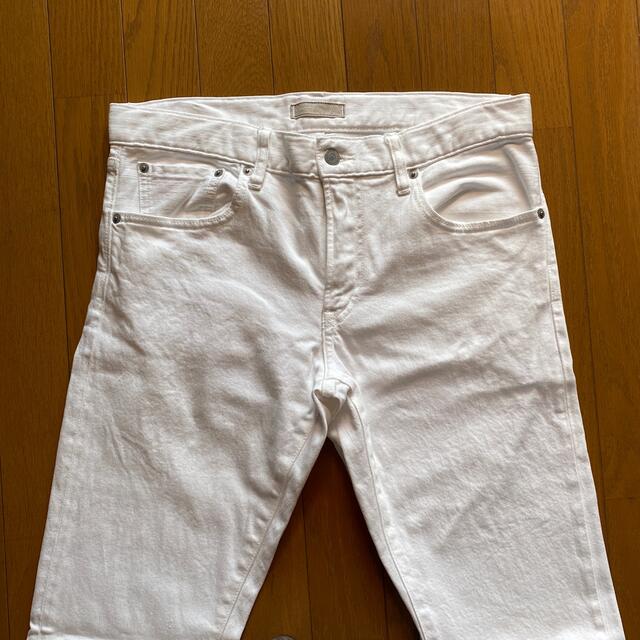 UNIQLO(ユニクロ)のユニクロホワイトジーンズ メンズのパンツ(デニム/ジーンズ)の商品写真