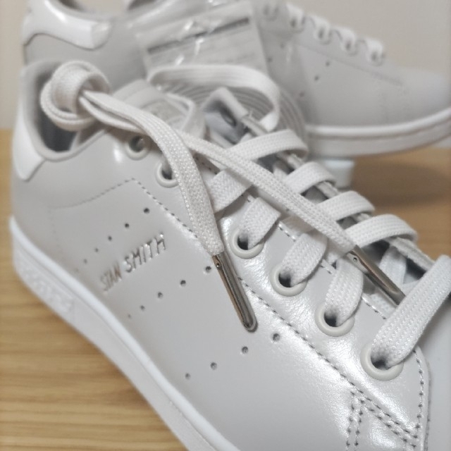新品】アディダス スタンスミス限定グレーStan Smith23.5 新品】アディダス スタンスミス限定グレーStan Smith23.5