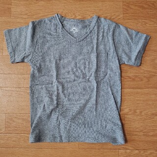 【サイズ130】Vネック半袖Tシャツ(Tシャツ/カットソー)