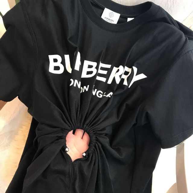 きのままで BURBERRY - ☆未使用品☆バーバリー Tシャツ ロゴ 黒