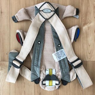 ベビービョルン(BABYBJORN)のベビービョルン 抱っこ紐 ベビーキャリアMINI AIR パーリーピンク(抱っこひも/おんぶひも)