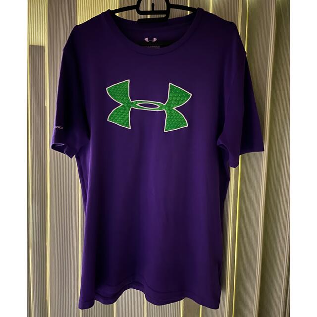 UNDER ARMOUR(アンダーアーマー)のアンダーアーマー　Tシャツ　Lサイズ メンズのトップス(Tシャツ/カットソー(半袖/袖なし))の商品写真