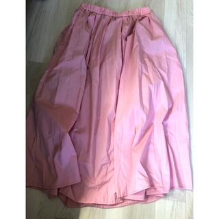 ジーユー(GU)のＬサイズ　ピンク色のロングスカート(ロングスカート)