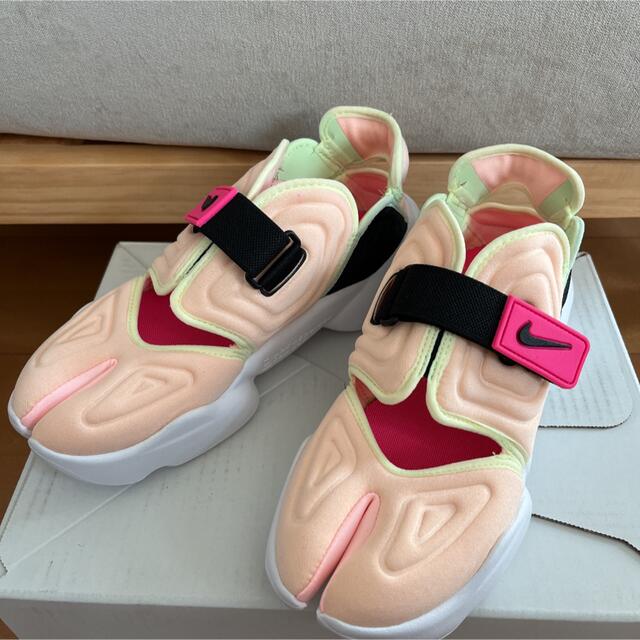 くらしを楽しむアイテム NIKE ナイキ アクアリフト ピンク 24.5㎝ 未 ...