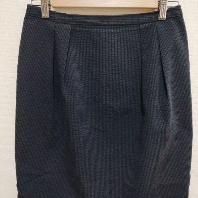 UNITED ARROWS(ユナイテッドアローズ)のUNITED ARROWS   ユナイテッドアローズ  膝丈 スカート ネイビー レディースのスカート(ひざ丈スカート)の商品写真