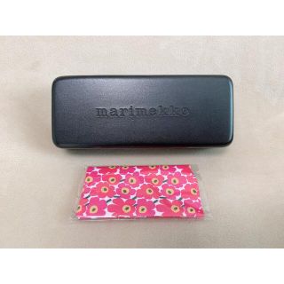 マリメッコ(marimekko)のmarimekko メガネケース メガネ拭きセット(サングラス/メガネ)