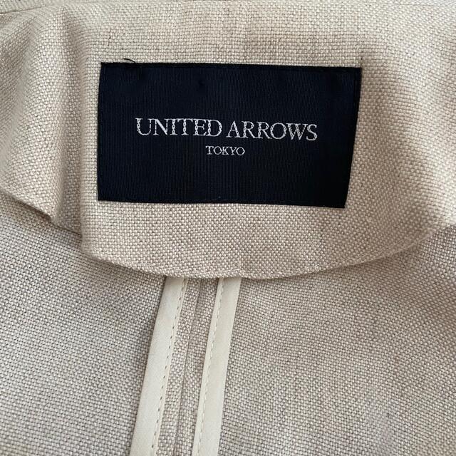 UNITED ARROWS(ユナイテッドアローズ)のテーラードジャケット ベージュ レディースのジャケット/アウター(テーラードジャケット)の商品写真