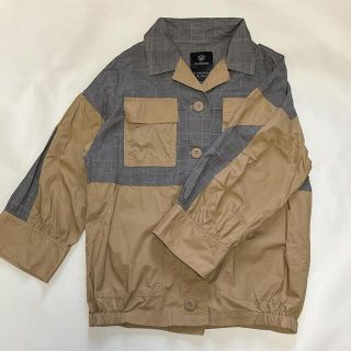 ダブルクローゼット(w closet)のw closet ベージュ シャツ 羽織り(シャツ/ブラウス(長袖/七分))