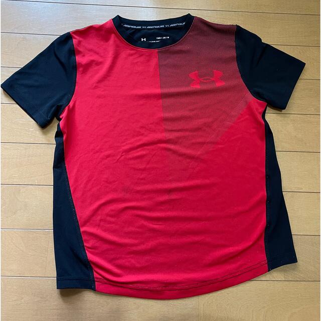 UNDER ARMOUR(アンダーアーマー)のアンダーアーマー◆半袖Tシャツ◆140 キッズ/ベビー/マタニティのキッズ服男の子用(90cm~)(Tシャツ/カットソー)の商品写真