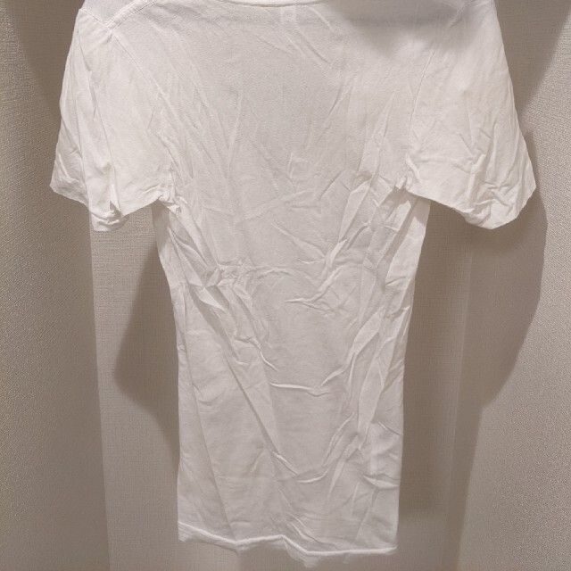 American Apparel(アメリカンアパレル)の【最終価格】American apparel ディープ Vネック Tシャツ　白 メンズのトップス(Tシャツ/カットソー(半袖/袖なし))の商品写真