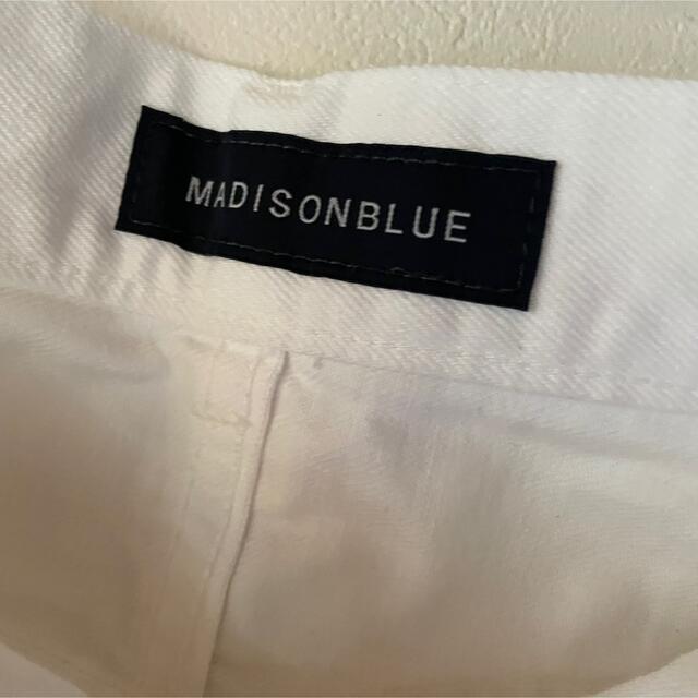 MADISONBLUE(マディソンブルー)のmadisonblue SERUBITCHI JQ STRAIGHT DENIM レディースのパンツ(デニム/ジーンズ)の商品写真