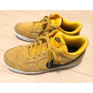 ナイキ(NIKE)のNIKE  Dunk Low ミネラルイエロー　ダンク(スニーカー)