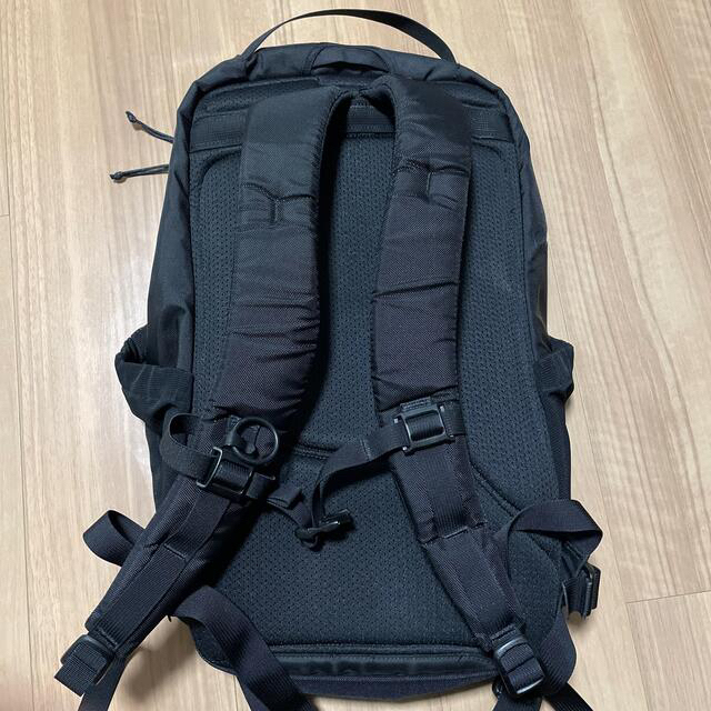 ARC'TERYX(アークテリクス)のARC’TERYX / MANTIS 26 BACKPACK BEAMS BOY レディースのバッグ(リュック/バックパック)の商品写真