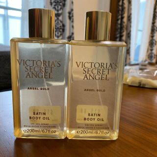 ヴィクトリアズシークレット(Victoria's Secret)のヴィクトリアシークレット　ボディオイル　エンジェルゴールド　新品　2本セット(ボディオイル)