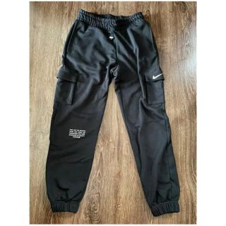 ナイキ(NIKE)の新品　NIKE ナイキ　スウッシュ　ジョガーパンツ S(カジュアルパンツ)