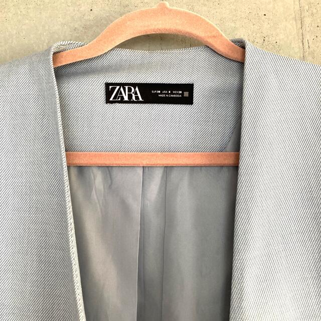 ZARA(ザラ)のZARA レディース　ジャケット　ブルー レディースのジャケット/アウター(ノーカラージャケット)の商品写真