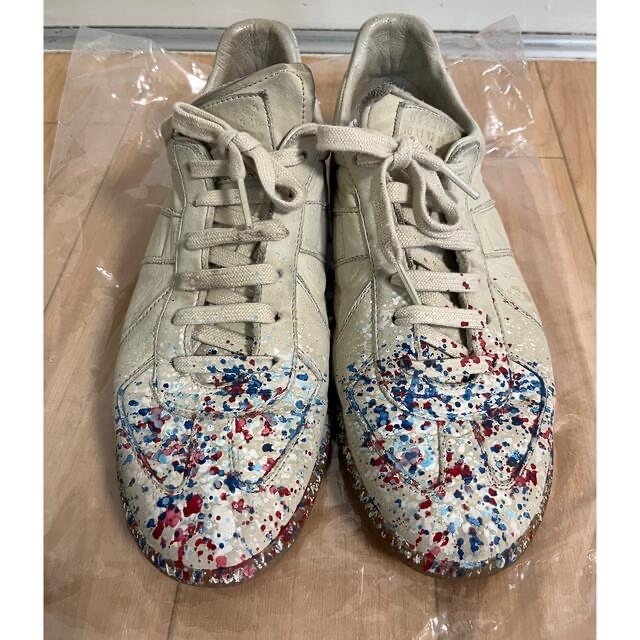 Maison Martin Margiela(マルタンマルジェラ)の専用　ジャーマントレーナー　ペイント　39 メンズの靴/シューズ(スニーカー)の商品写真