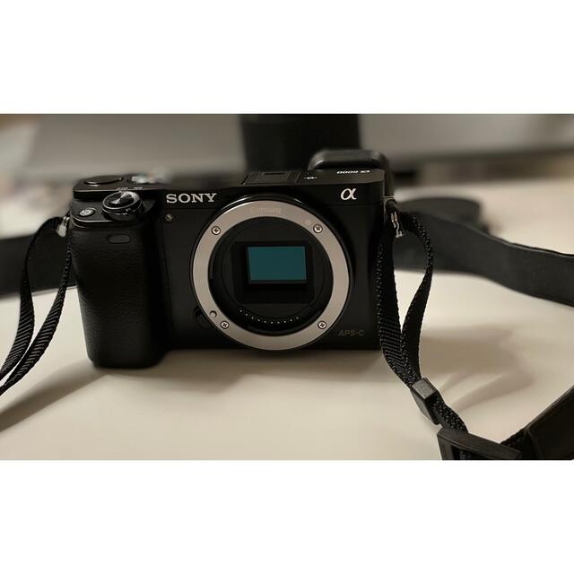 SONY(ソニー)のSONY α6000 本体　ソニー ブラック ILCE-6000 スマホ/家電/カメラのカメラ(ミラーレス一眼)の商品写真