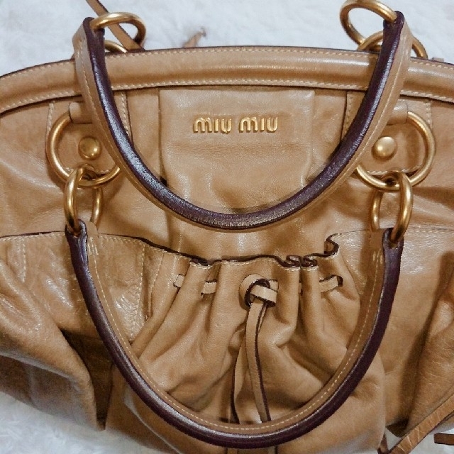 miumiu(ミュウミュウ)のmiu miu ミュウミュウ 2way ハンドバッグ ショルダーバッグ キャメル レディースのバッグ(ハンドバッグ)の商品写真