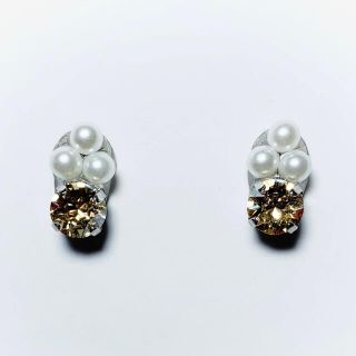 ハンドメイド スワロフスキーピアス(ピアス)