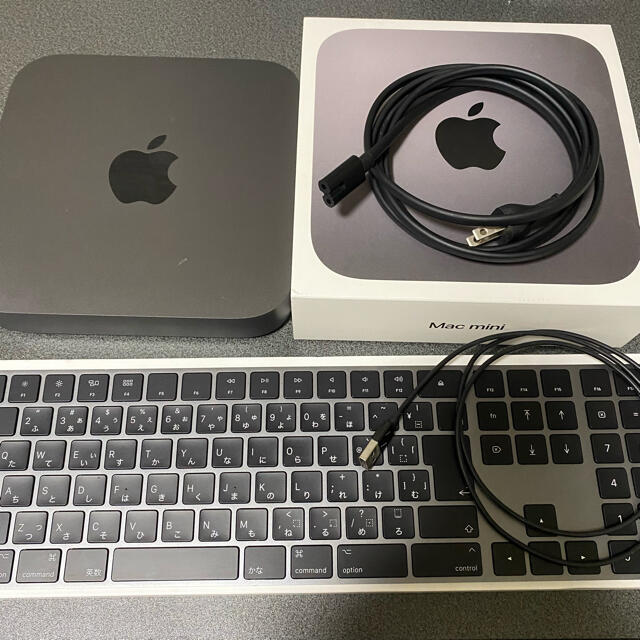 Mac mini 2018 Core i7 + Magic keyboard 2