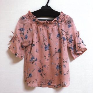 ミッシュマッシュ(MISCH MASCH)のミッシュマッシュ　花柄オフショル(シャツ/ブラウス(半袖/袖なし))