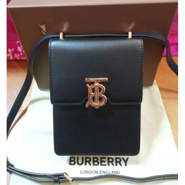 受注生産品】 BURBERRY - BURBERRY 大人気 レザー ロビンバッグの通販