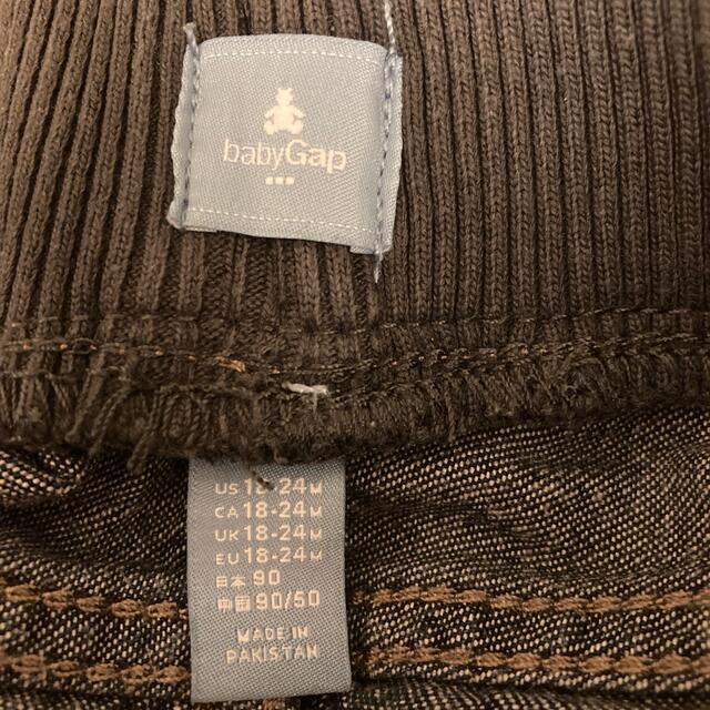 babyGAP(ベビーギャップ)のGAP ジーンズ キッズ/ベビー/マタニティのキッズ服男の子用(90cm~)(パンツ/スパッツ)の商品写真