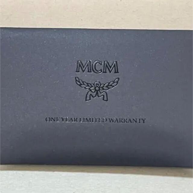 MCM(エムシーエム)の専用！！【未使用】最終値下げMCM  エムシーエム　パウダーピンク　総ロゴ　財布 レディースのファッション小物(財布)の商品写真