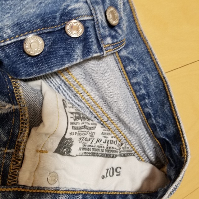 Levi's(リーバイス)のリーバイス ハーフパンツ レディースのパンツ(ハーフパンツ)の商品写真