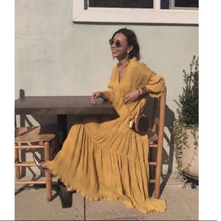 アメリヴィンテージ(Ameri VINTAGE)のAmeri　SHIRRING PLEATS DRESS(ロングワンピース/マキシワンピース)